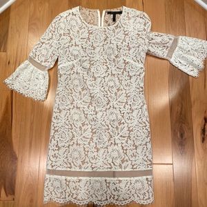 BCBG LACE DRESS BELL SLEEVE
